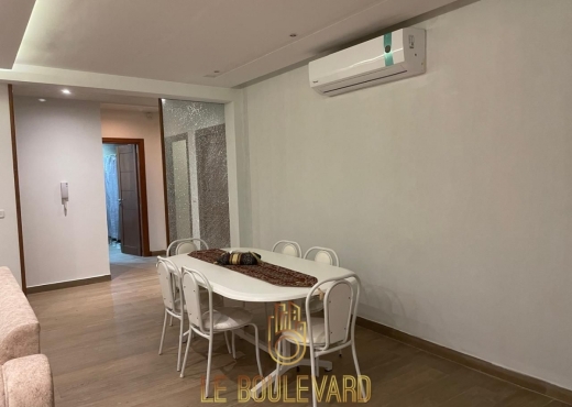 Etage de villa S+3 avec piscine