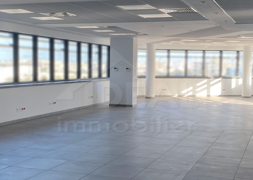 AL Bureau 492m² au Lac3