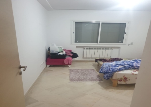 À vendre : Appartement S+3 à El Ghazala