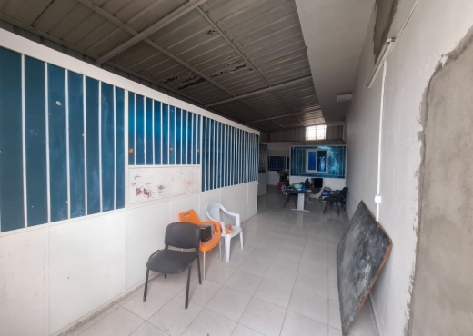 À louer dépôt 150m² au titre avec