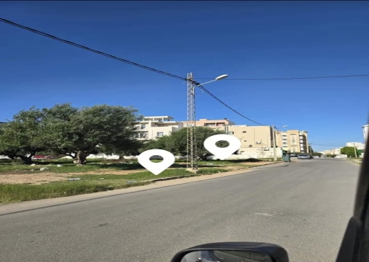 TERRAIN A VENDRE-300m2-Khzeama-Est