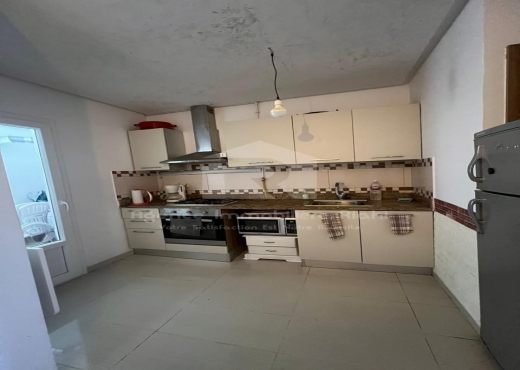 À Vendre Superbe Appartement S+2