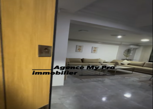 A vendre Appartement S+4 Sousse Khezema