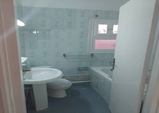Appartement À Vendre à ARIANA - À VENDRE : S+3 cité Ennasr. - Immobiliere.tn - Photo 7