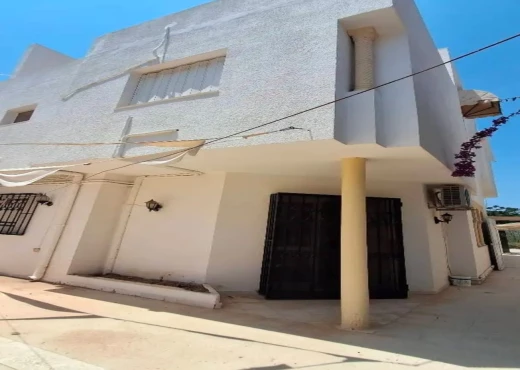 maison À Vendre à SOUSSE - A VENDRE VILLA À CHATT_MARIEM - Immobiliere.tn - Photo 3