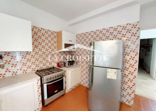 Duplex S+4 avec jardin  à la Marsa