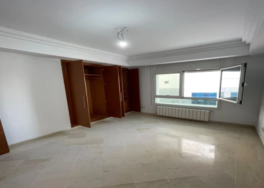 Appartement À Louer à TUNIS - Appartement S+3 à louer au Lac 2 - Immobiliere.tn - Photo 8