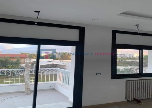 Vente Villa de Maitre à La Soukra