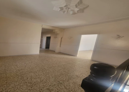 duplex À Vendre à BIZERTE - À Vendre : Duplex - en 1er et 2ème étage - Immobiliere.tn - Photo 4