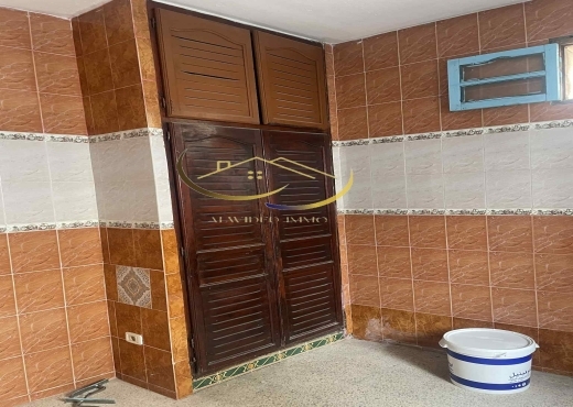 A louer un étage s+2 à dar fadhal