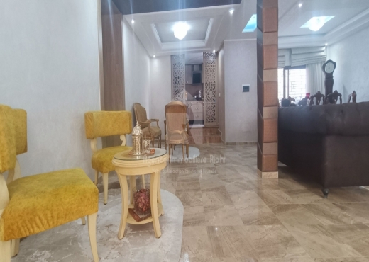 A VENDRE  villa S+4  Sousse
