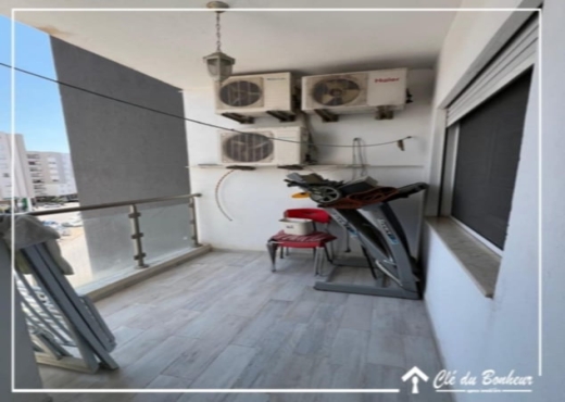 à vendre appartement s3 à l'aouina