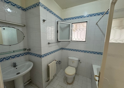 MENZAH 7 BIS: APPARTEMENT S+1 À VE
