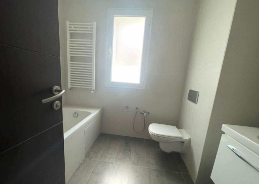 📍LAC 2  : APPARTEMENT S+3 SPACIEU