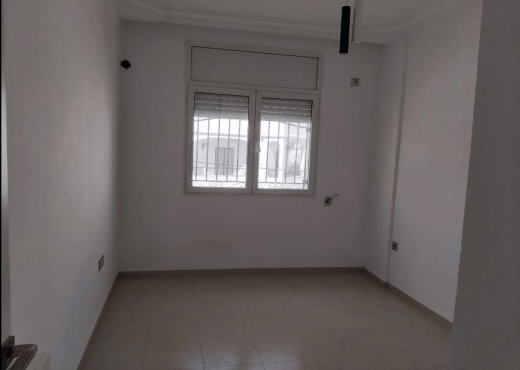 A louer Étage villa S+3 Riadh Anda