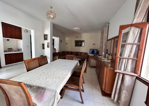 AV Grande Villa Den Den 795 MD