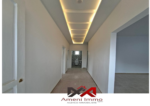 A Louer étage de villa  à bardo