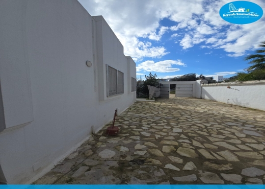 maison à louer à l'année