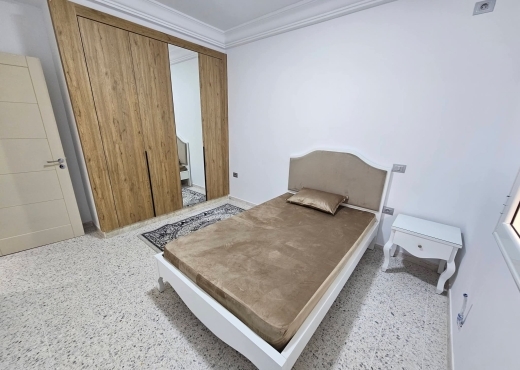 📍 ARIANA ESSOUGHRA: REZ-DE-CHAUSSÉE DE VILLA S+3