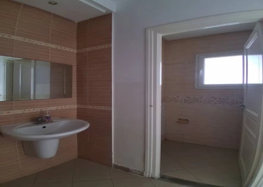 Appartement À Louer à TUNIS - À louer appartement type  S+3 - Immobiliere.tn