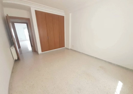 Appartement À Vendre à TUNIS - A vendre S+2 bien ensoleillé et spacieux - Immobiliere.tn - Photo 4
