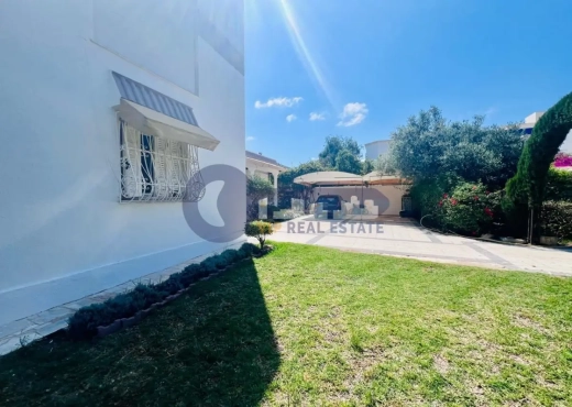 A Vendre Villa spac à Bhar Lazreg