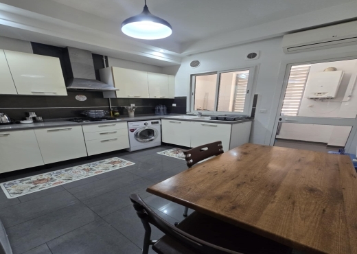 a louer appart S+3 à Ain zaghouan