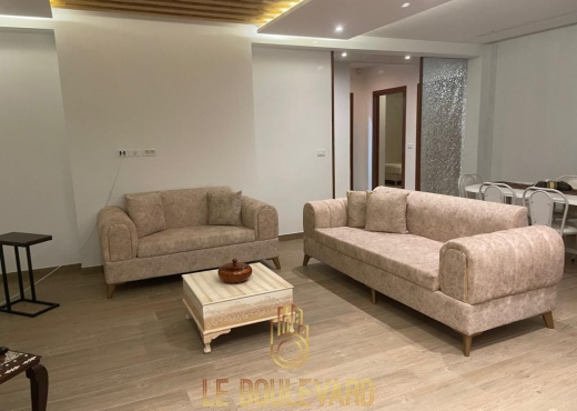 Etage de villa S+3 avec piscine