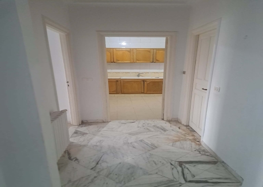 Appartement S+3 à Riadh El Andalou