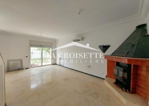 Duplex S+4 avec jardin à La Marsa