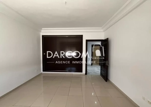 à louer s+3 de 190 m² aux Jardins