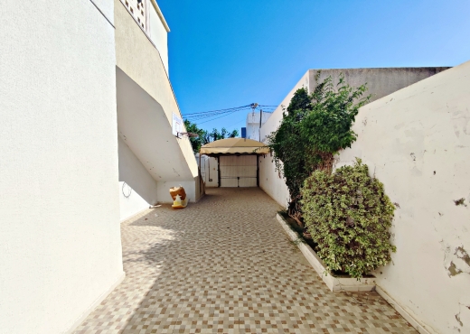Villa à Borj Louzir