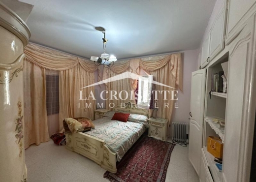 Villa S+3 à Gammarth Village