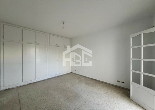 A louer s+3 de 124 m² à Ennasr 1