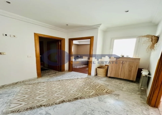 A vendre Appartement S+3 la Marsa