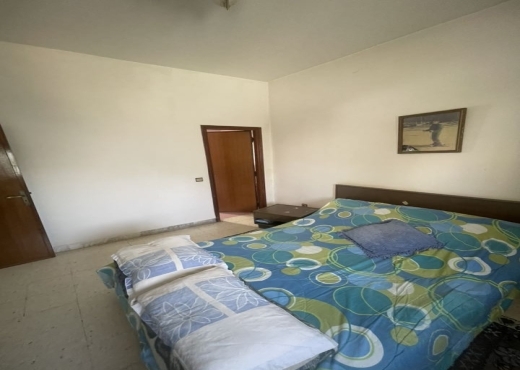 À VENDRE – VILLA S+5 AVEC GRAND JARDIN & PISCINE