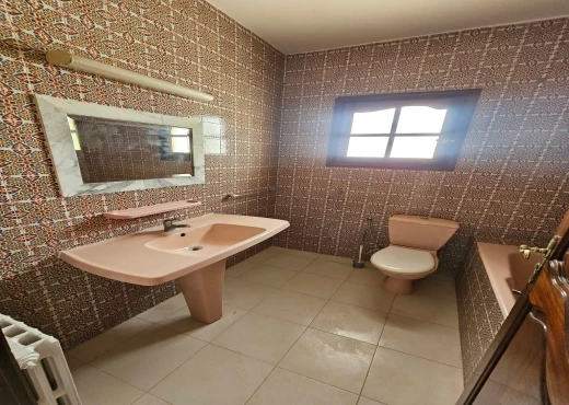 villa À Vendre à TUNIS - 📍 MENZAH 9A : À VENDRE – VILLA DE PRESTIGE - Immobiliere.tn - Photo 12