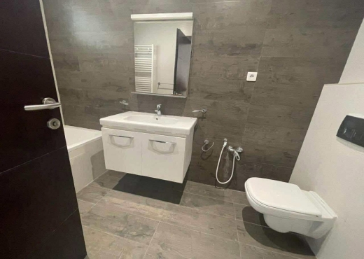 📍LAC 2  : APPARTEMENT S+3 SPACIEU