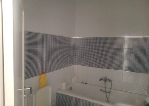 للبيع فيلا و ستوديو في سيدي ثابت