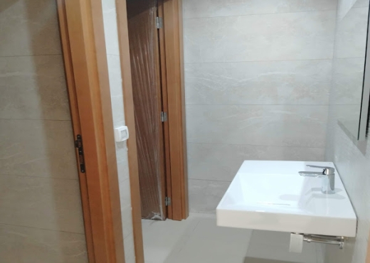 Bureau 126 m² hs au lac 1