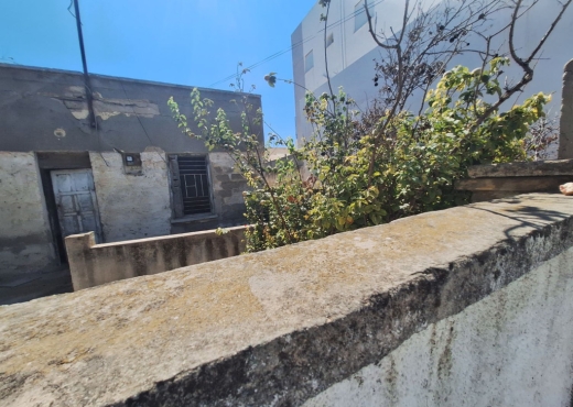 À vendre : Terrain de 456 m² avec