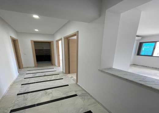 Bureau h+3 à louer au cité jardins