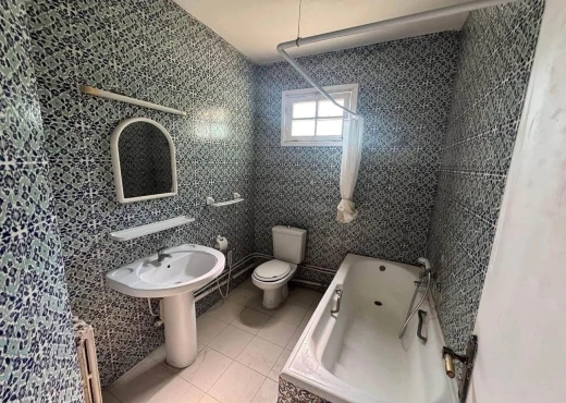 Appartement À Louer à TUNIS - 📍 LES BERGES DU LAC 2 – APPARTEMENT S+4 À LOUER - Immobiliere.tn - Photo 2