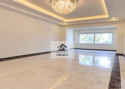 villa À Vendre à TUNIS - A VENDRE une BELLE Villa R+2 - Immobiliere.tn - Photo 2