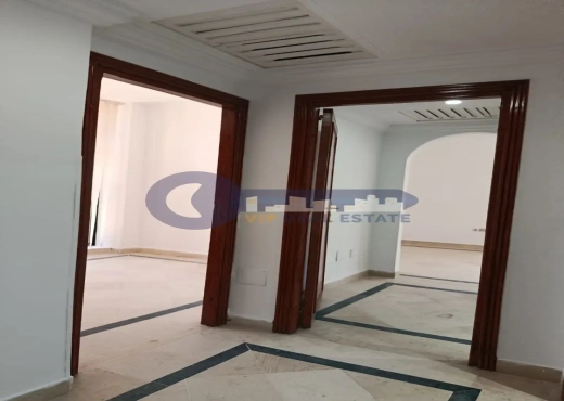 A Vendre un Bureau H+3 Montplaisir