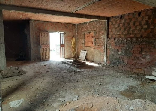 villa À Vendre à ARIANA - Villa inachevée à Jafar Raoued - Immobiliere.tn - Photo 4