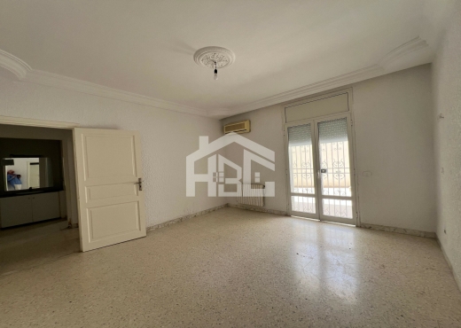 villa s+3 aux Jardins d'elMenzah2